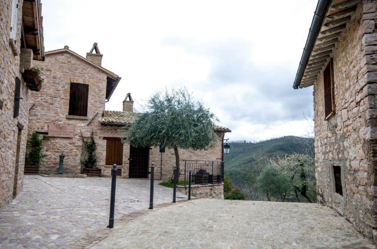 La Scuola Del Castello Localita San Giovanni Spello Kültér fotó